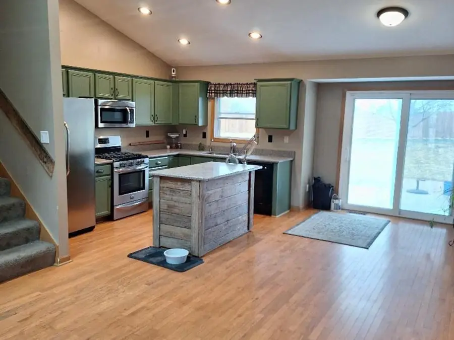 602 Sandra Street, Kingston, IL 60145 - #3