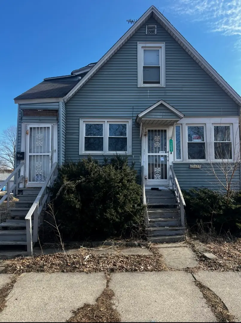 12607 S Lincoln Street, Calumet Park, IL 60827 - #1