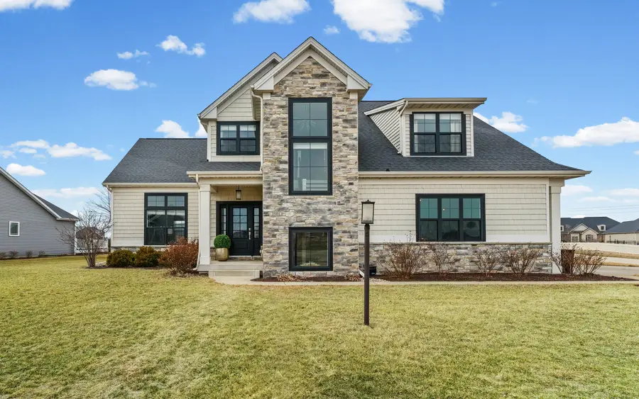 3901 Freedom Boulevard, Champaign, IL 61822 - #2