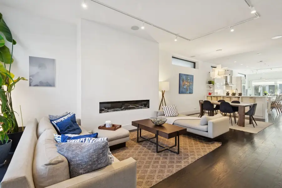 Address Withheld By Seller, Chicago, IL 60612 - #2