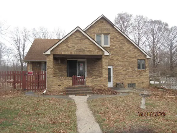 15636 N Squire Lane, Mt Vernon, IL 62864