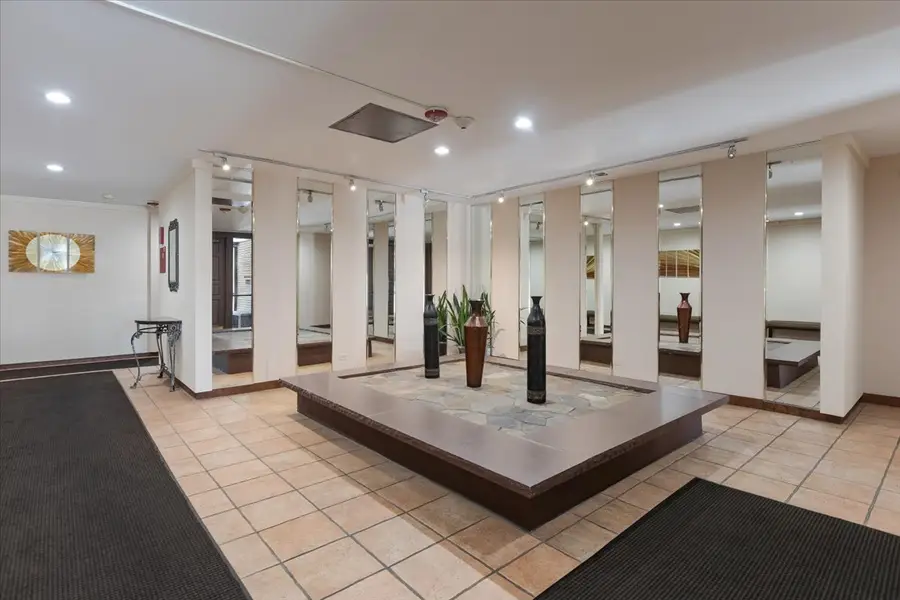 4838 Howard Street #405, Skokie, IL 60077 - #2