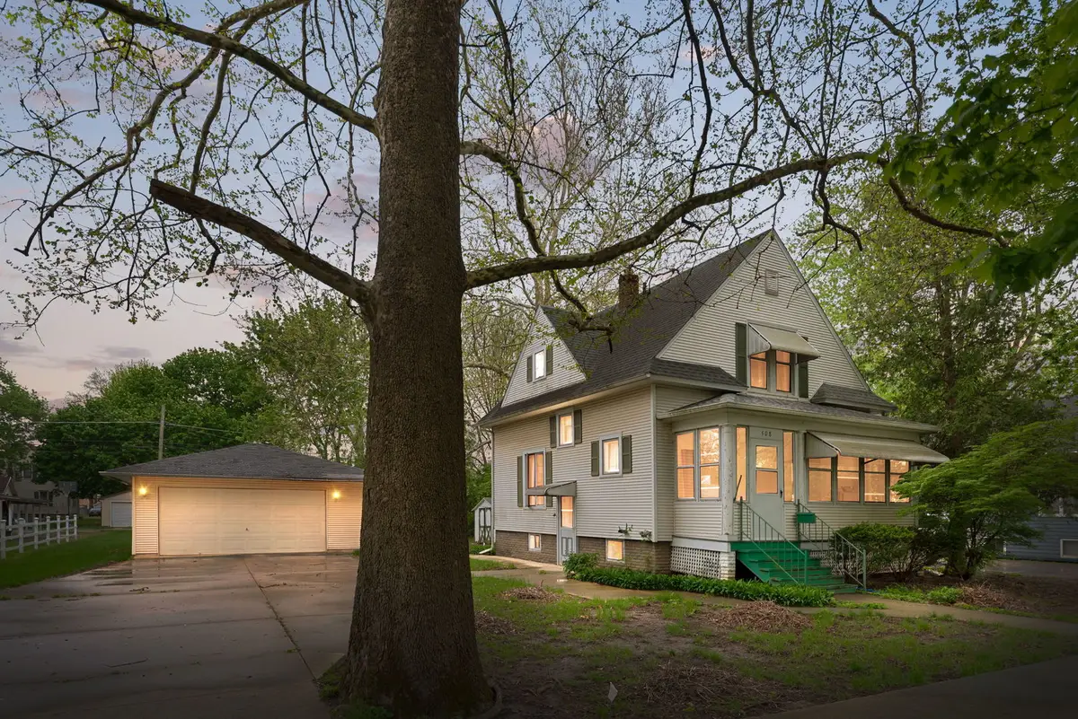 508 N Walnut Street, Momence, IL 60954 - #1