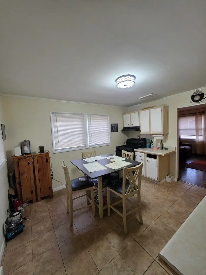 15518 Maple Street, South Holland, IL 60473 - #3