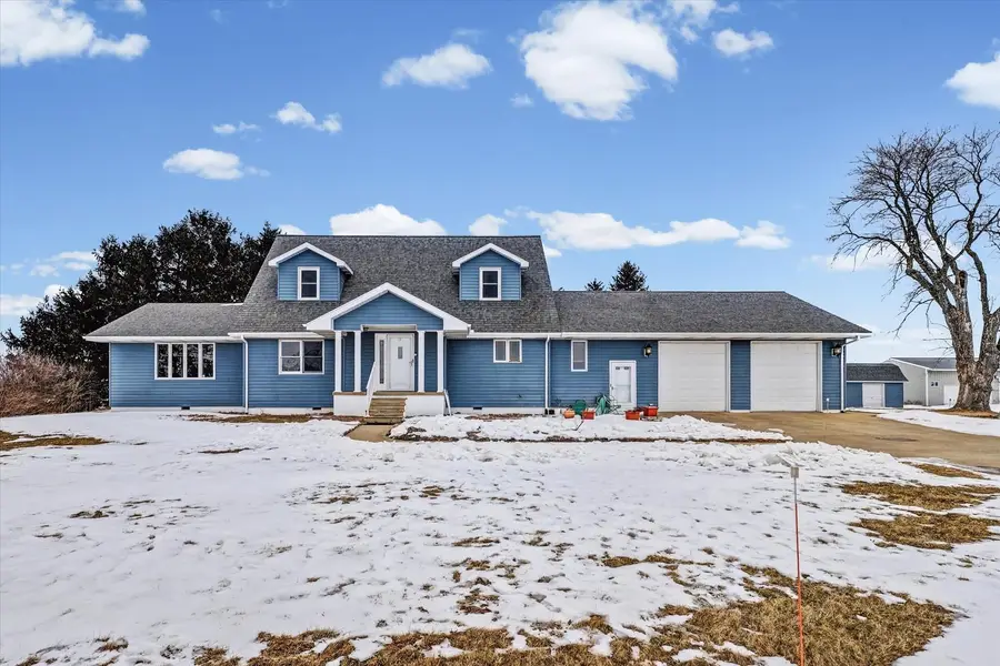 6106 N Lincoln Avenue, Champaign, IL 61822 - #2