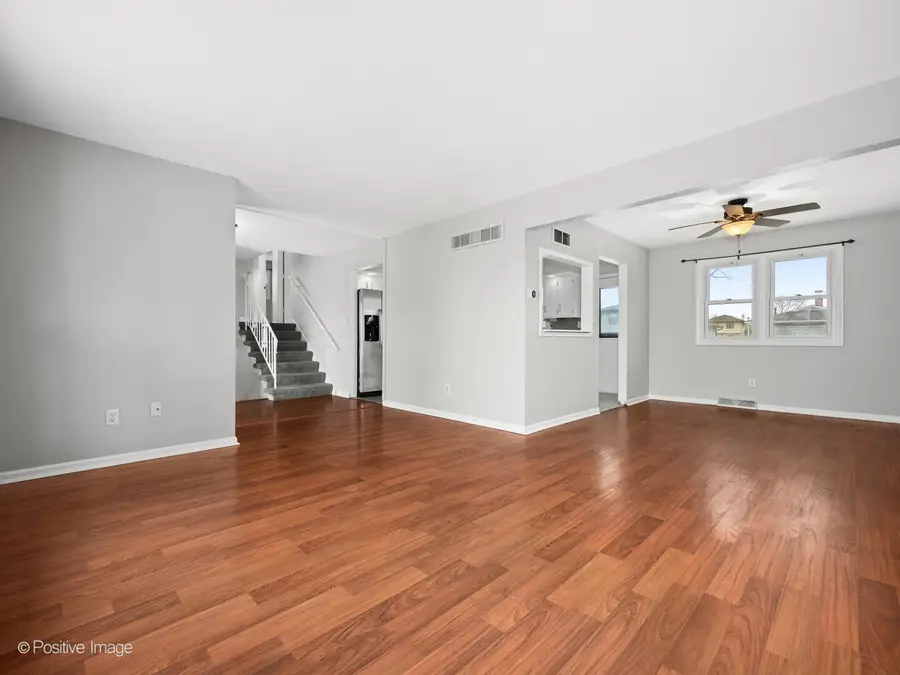 3208 Oakwood Drive, Joliet, IL 60431 - #3