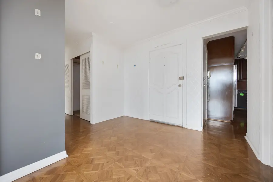 320 W Oakdale Avenue #1301-1302, Chicago, IL 60657 - #3