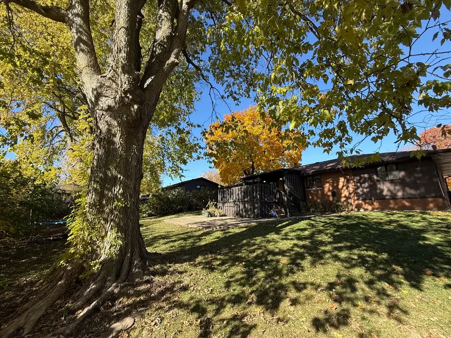 2116 14th Street, Peru, IL 61354 - #3