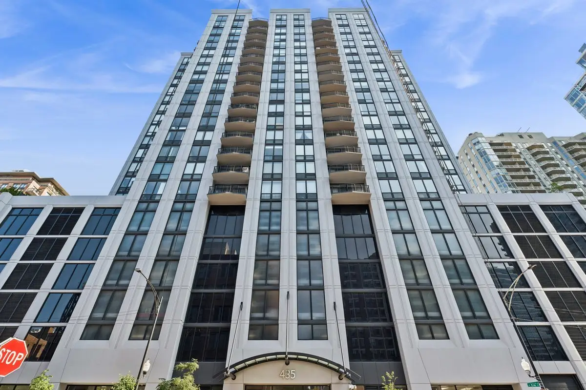 435 W Erie Street #2104, Chicago, IL 60654 - #1