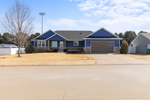 901 2nd Avenue, Durant, IA 52747