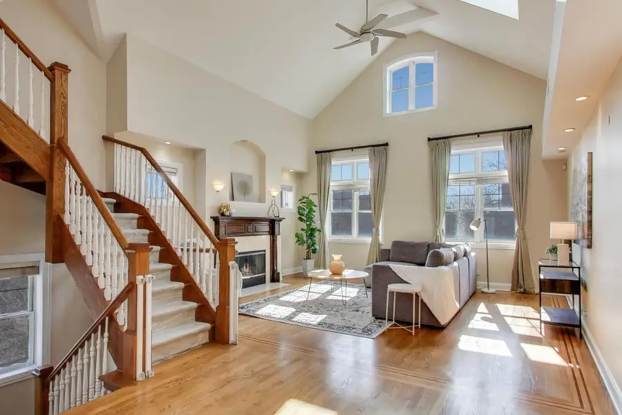 1400 W George Street #3, Chicago, IL 60657 - #2