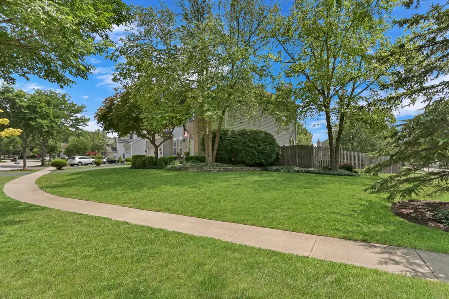 7817 Cascade Way, Gurnee, IL 60031 - #3