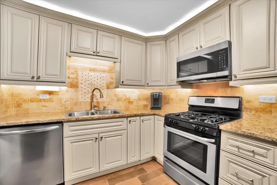 950 E Wilmette Road #325, Palatine, IL 60074 - #3