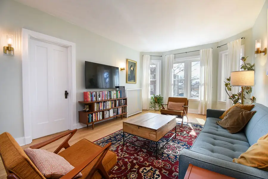 1730 W Foster Avenue #2, Chicago, IL 60640 - #2