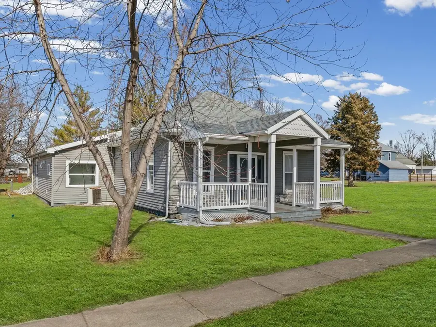 103 E Griggs Street, Mansfield, IL 61854 - #2