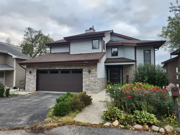 Address Withheld By Seller, Mundelein, IL 60060