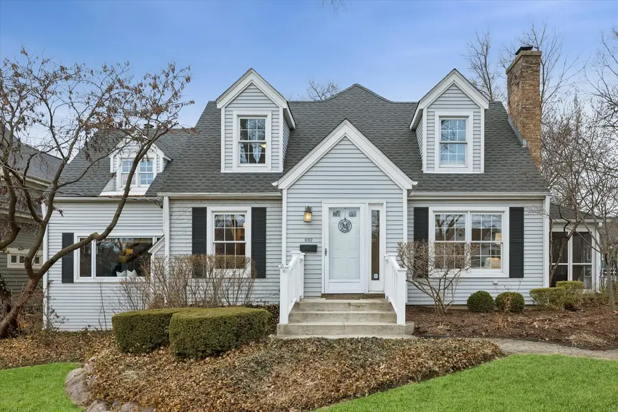 692 Chidester Street, Glen Ellyn, IL 60137 - #2