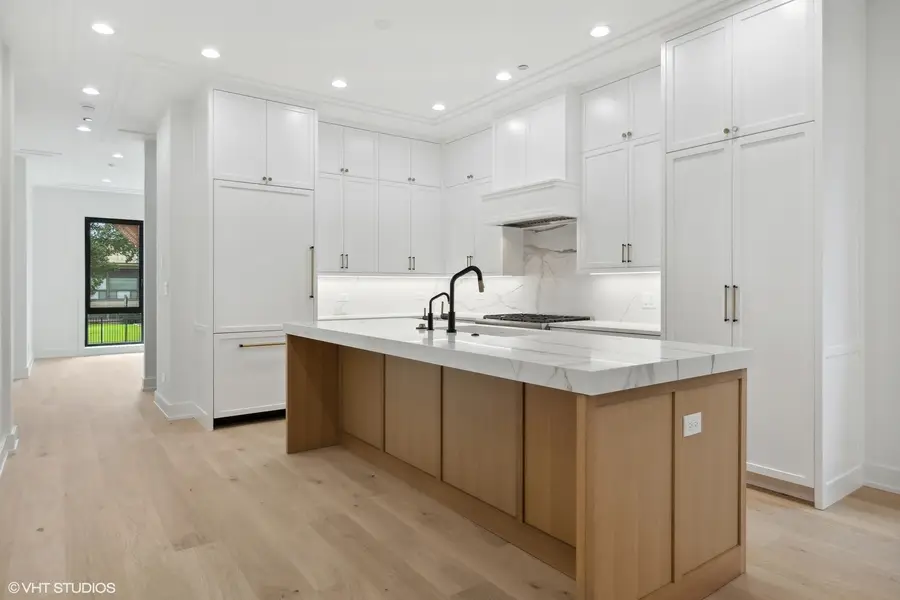 Address Withheld By Seller, Chicago, IL 60622 - #3