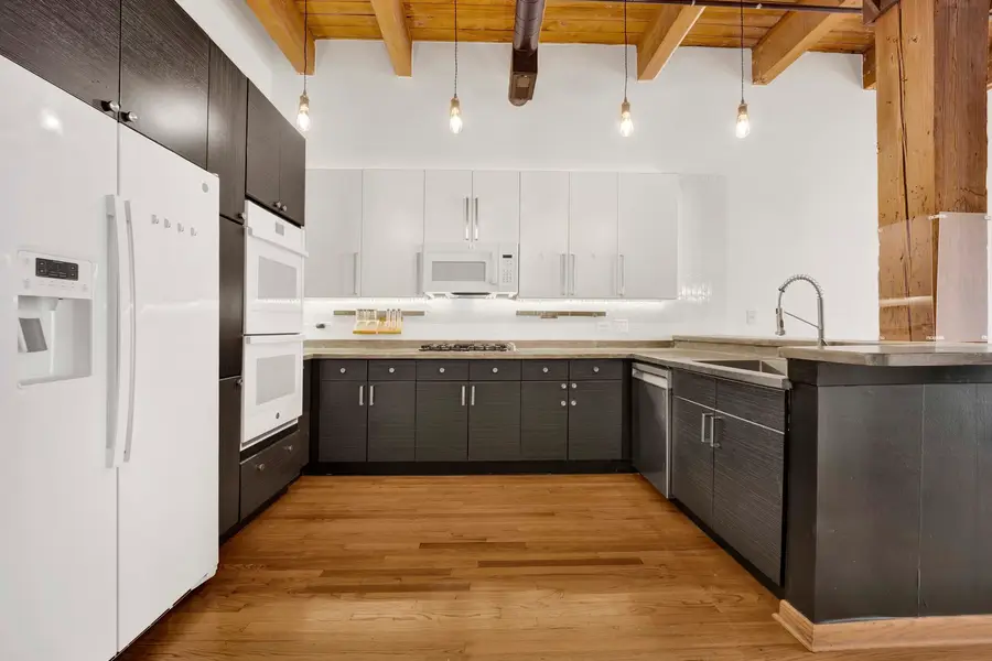 701 W Jackson Boulevard #402B, Chicago, IL 60661 - #3