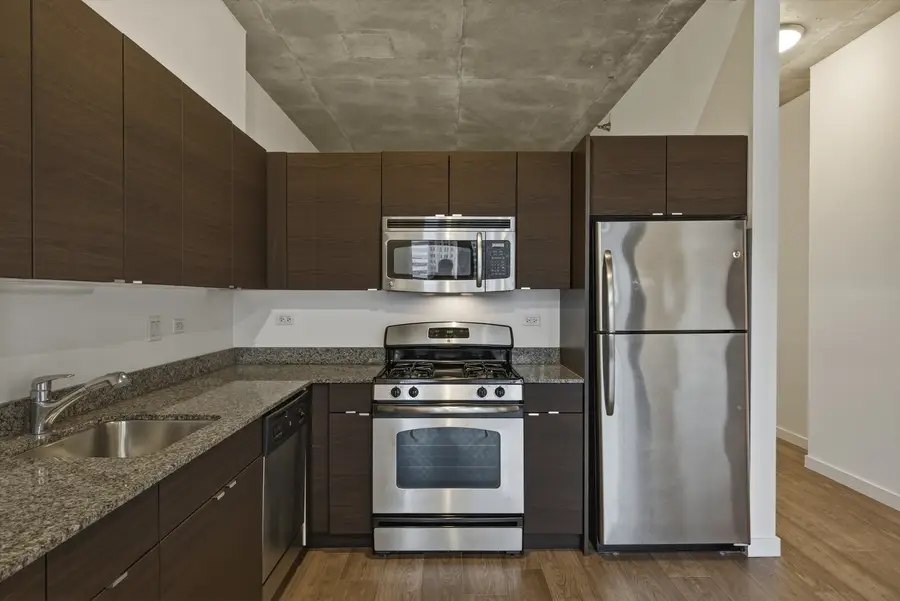 235 W Van Buren Street #3021, Chicago, IL 60607 - #3