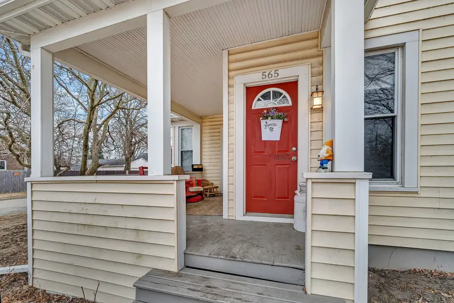 565 E Norris Drive, Ottawa, IL 61350 - #2