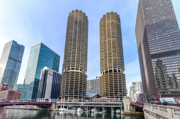 300 N State Street #4407, Chicago, IL 60654