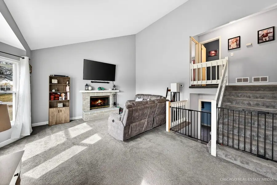 3728 Pebble Creek, McHenry, IL 60050 - #3