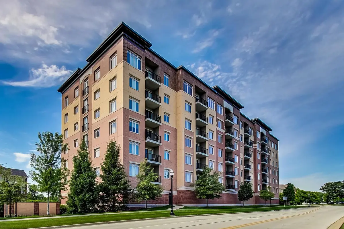 1199 E Port Clinton Road #701, Vernon Hills, IL 60061 - #1