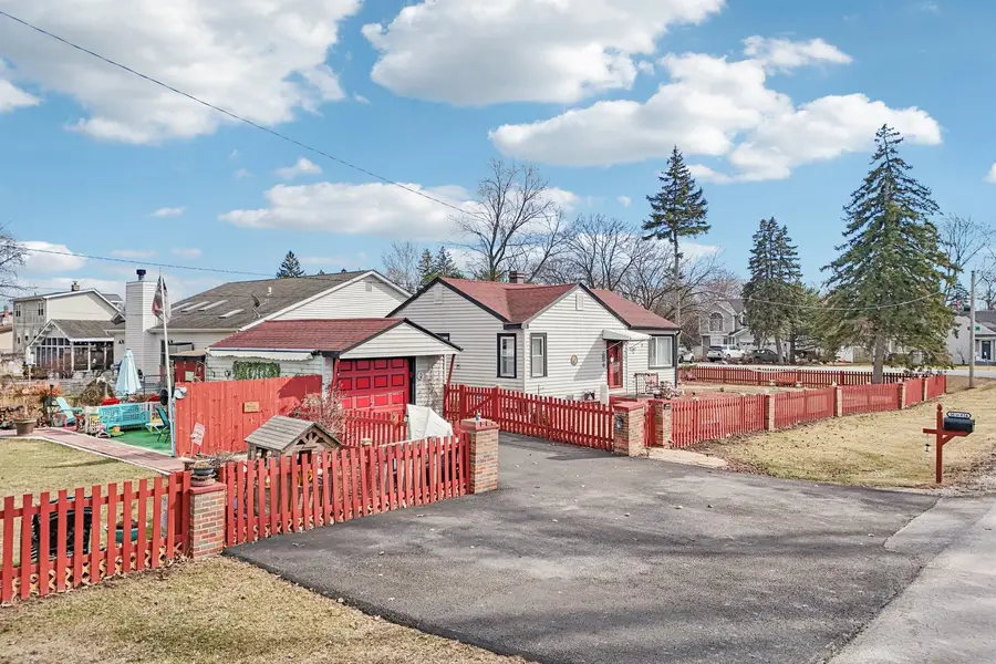 16W614 3rd Avenue, Bensenville, IL 60106 - #2