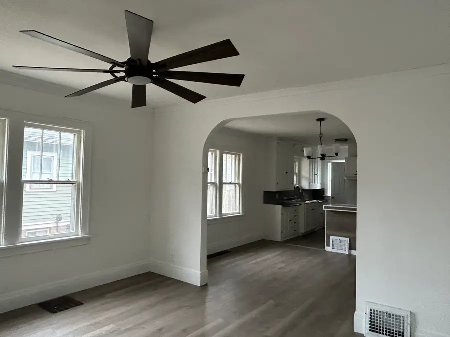 517 Frances Avenue, Loves Park, IL 61111 - #3