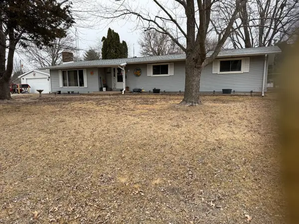 28355 Woodside Drive, Rock Falls, IL 61071