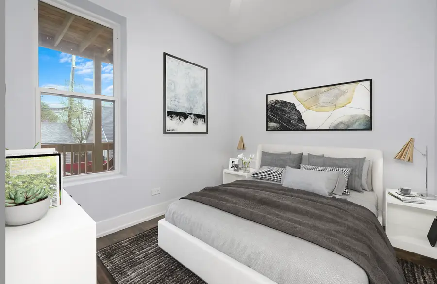 1916 N Ridgeway Avenue, Chicago, IL 60647 - #3