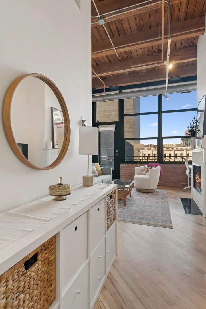 226 N Clinton Street #405, Chicago, IL 60661 - #3