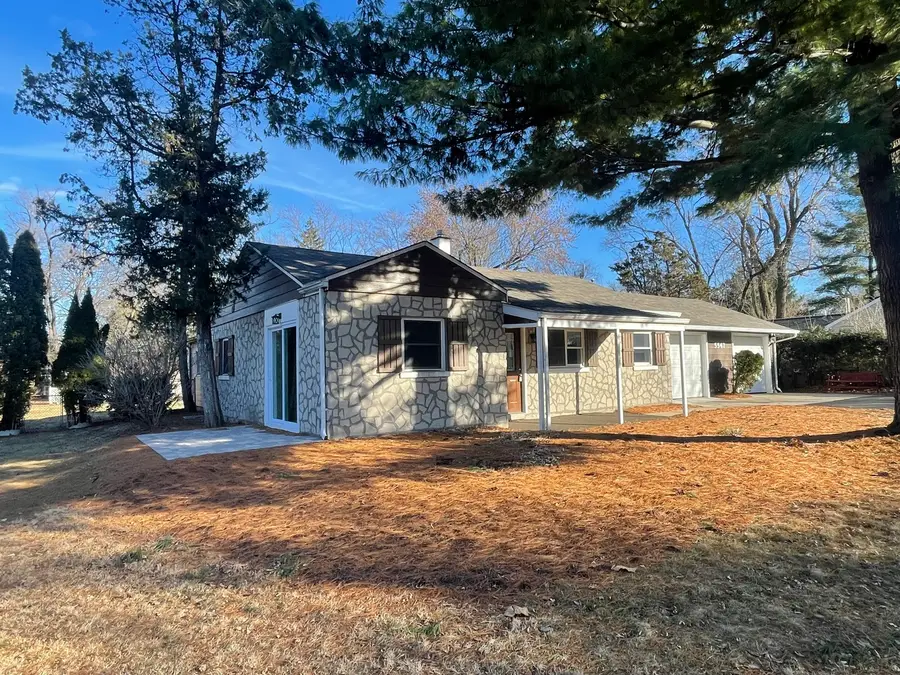 5547 S Peck Avenue, Countryside, IL 60525 - #3