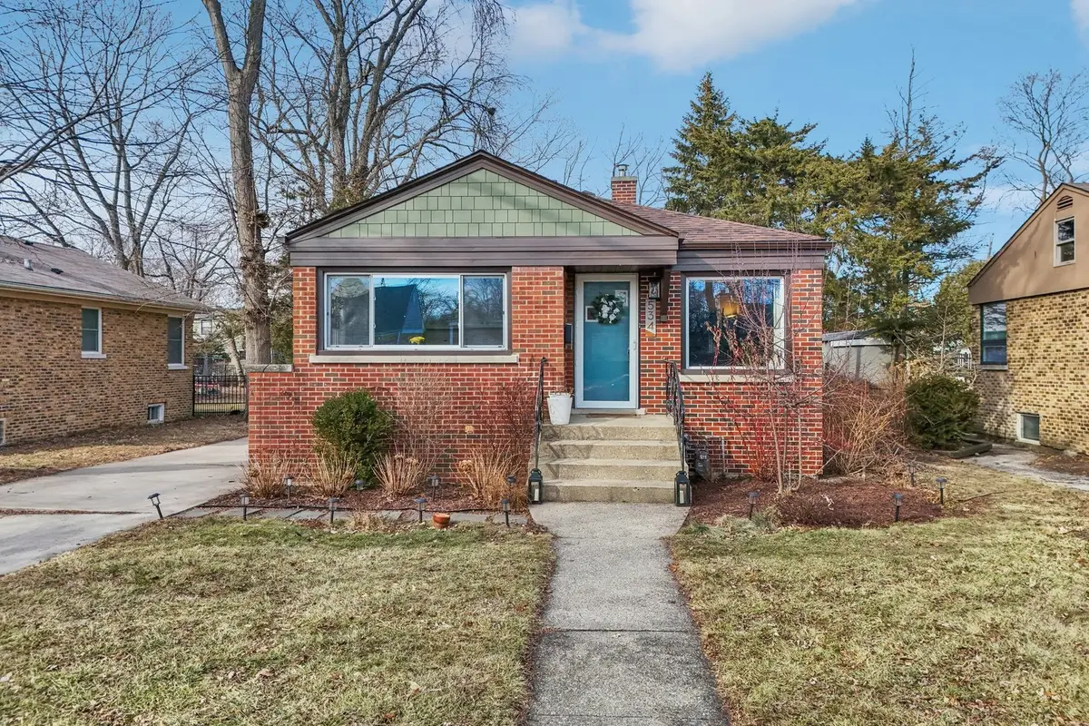 534 Hermitage Drive, Deerfield, IL 60015 - #1