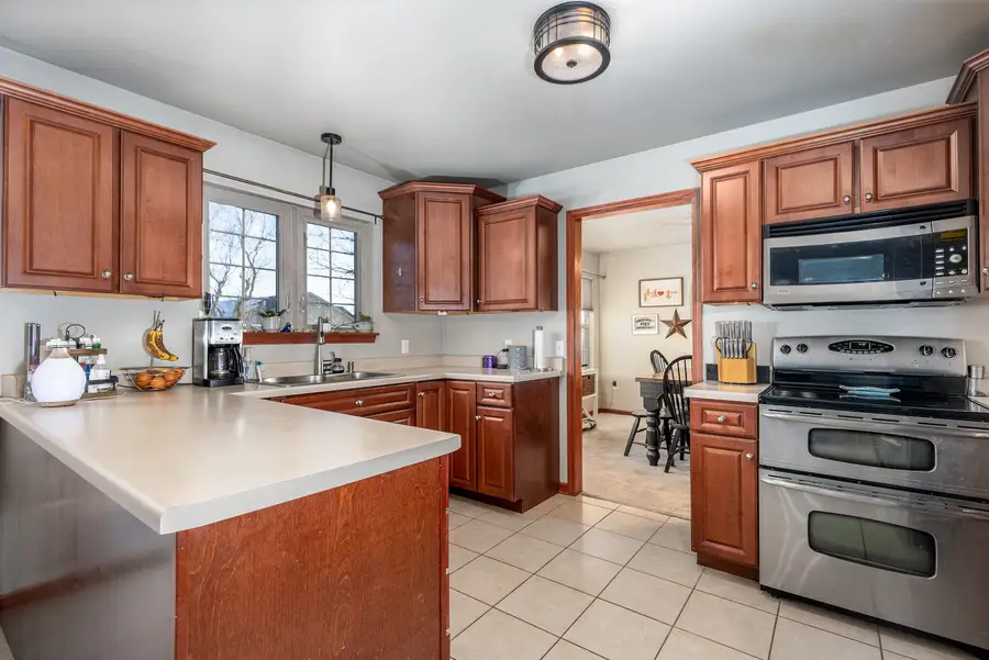 1239 Tower Drive, Ottawa, IL 61350 - #3