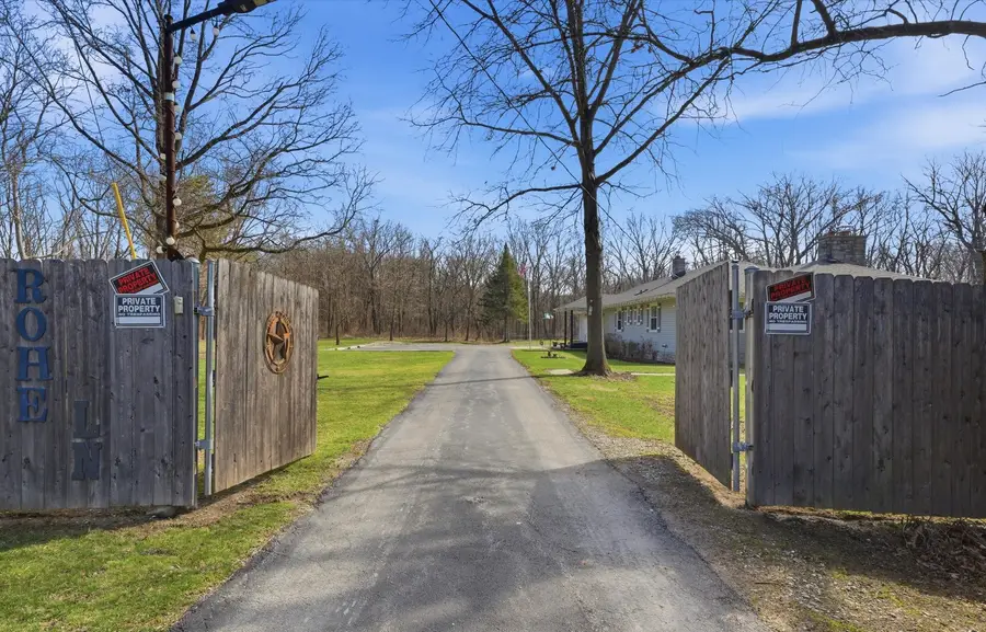 2 Rohe Lane, Crete, IL 60417 - #3