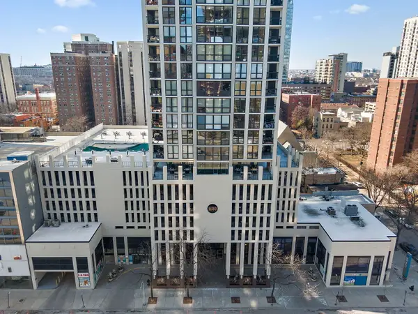 1122 N Clark Street #1007, Chicago, IL 60610