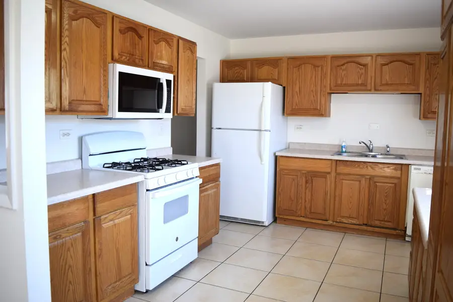 7040 Meadowbrook Lane, Hanover Park, IL 60133 - #3