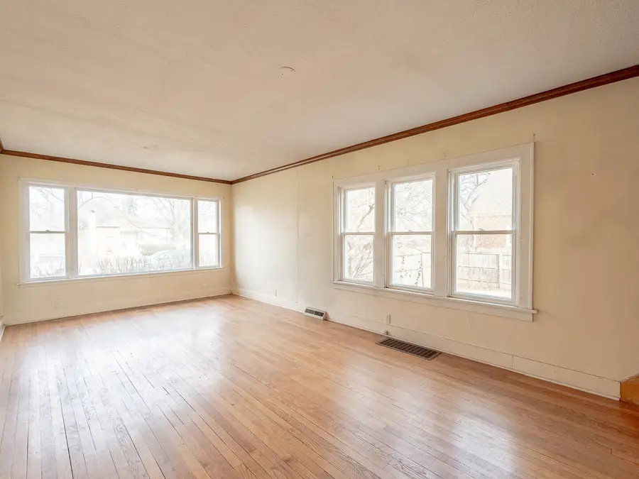 207 N Lakeshore Drive, Mundelein, IL 60060 - #3