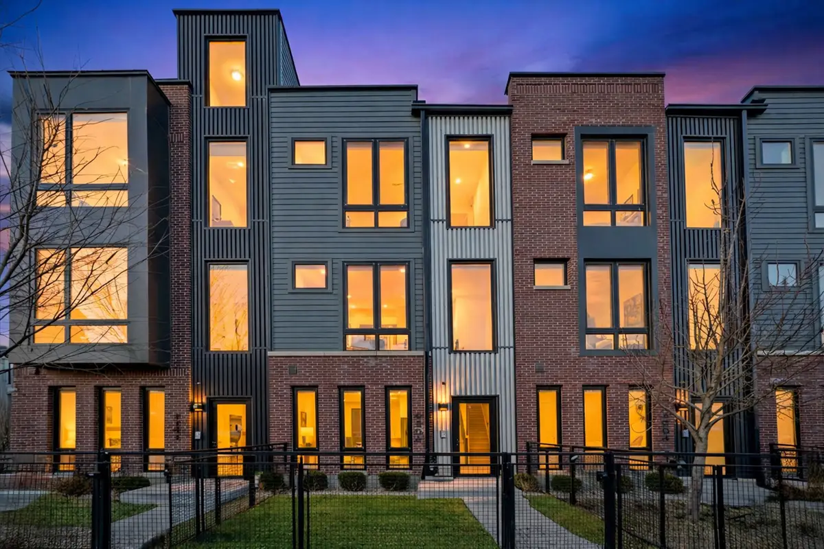 4232 W Belmont Avenue #3, Chicago, IL 60641 - #1