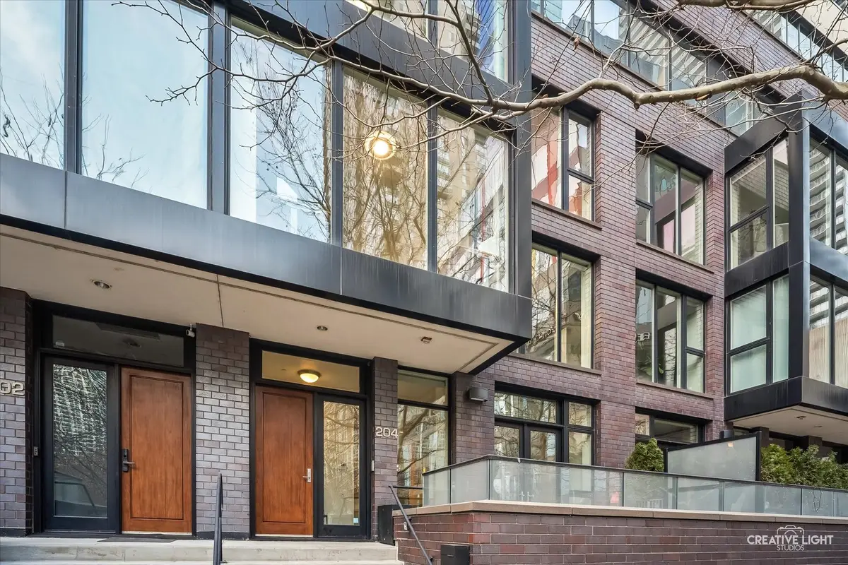 204 N Park Drive, Chicago, IL 60601 - #1