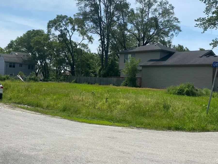 13401 S Kolin Avenue, Robbins, IL 60472 - #3