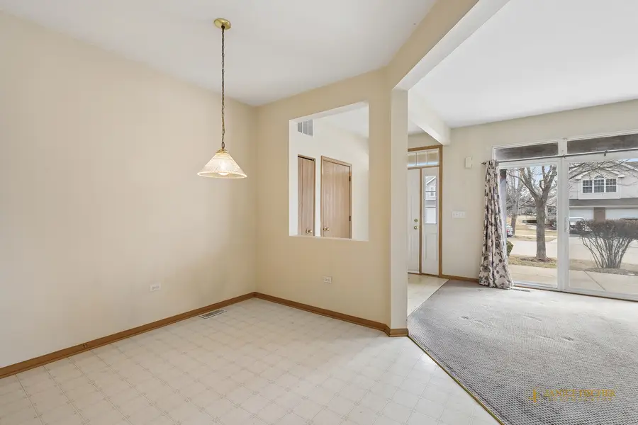 7344 Grandview Court #7344, Carpentersville, IL 60110 - #3