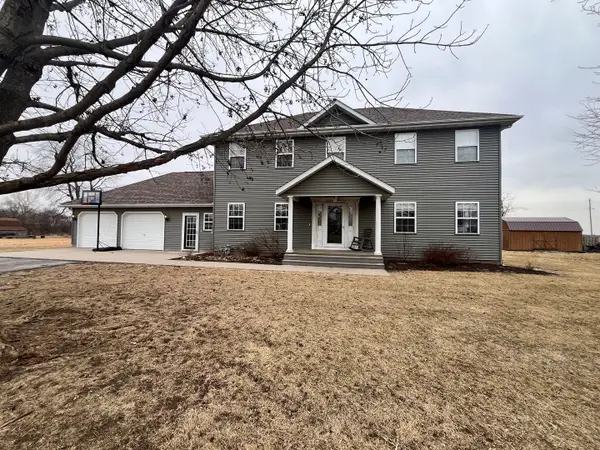 1117 Franklin Street, New Windsor, IL 61465