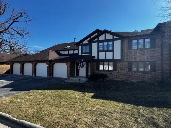 7841 W Foresthill Lane #2DR, Palos Heights, IL 60463