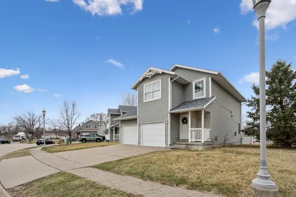 409 11th Ave A Court, Silvis, IL 61282