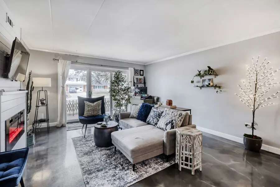 3N550 Crown Road #1, Elmhurst, IL 60126 - #3