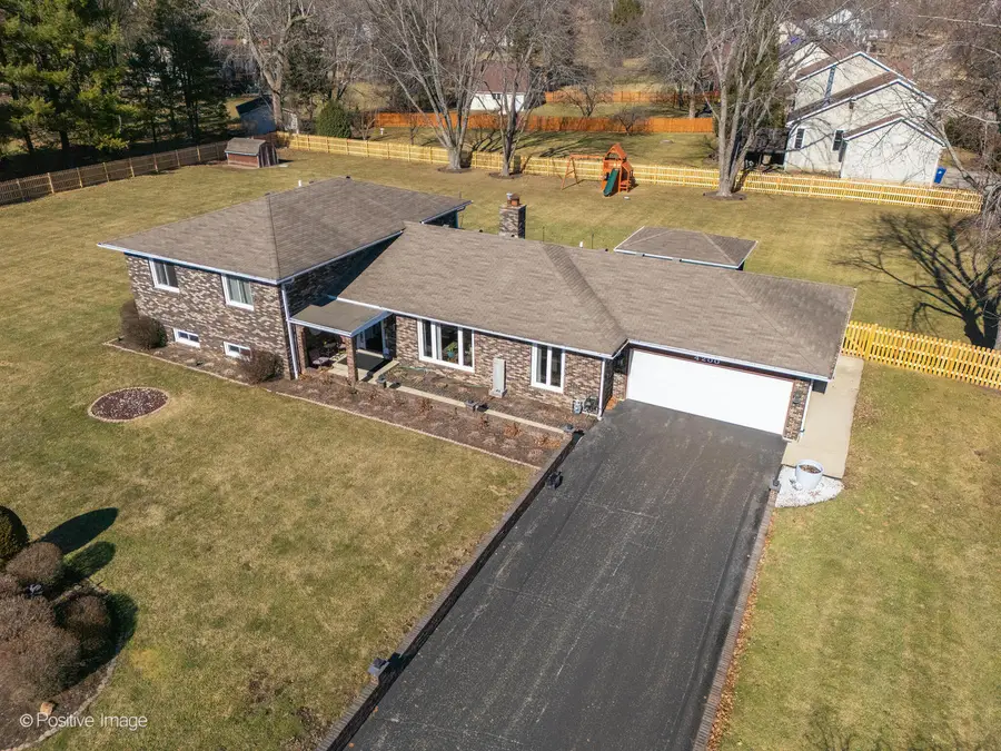 4200 W Gent Drive, Wadsworth, IL 60083 - #2