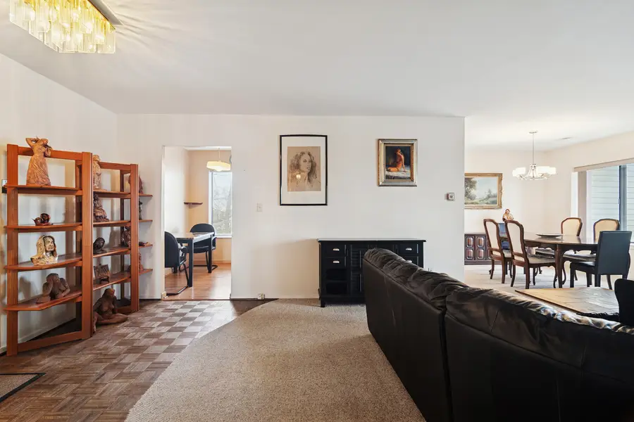 3030 Pheasant Creek Drive #405, Northbrook, IL 60062 - #3